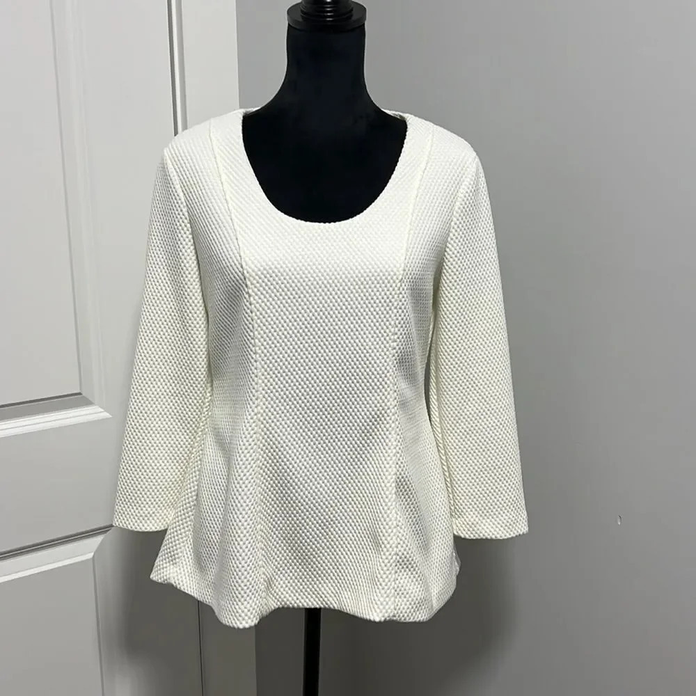 IM NYC ISAAC MIZRAHI white peplum top with textured pattern 3/4 Sleeves size S/P - Picture 1 of 6